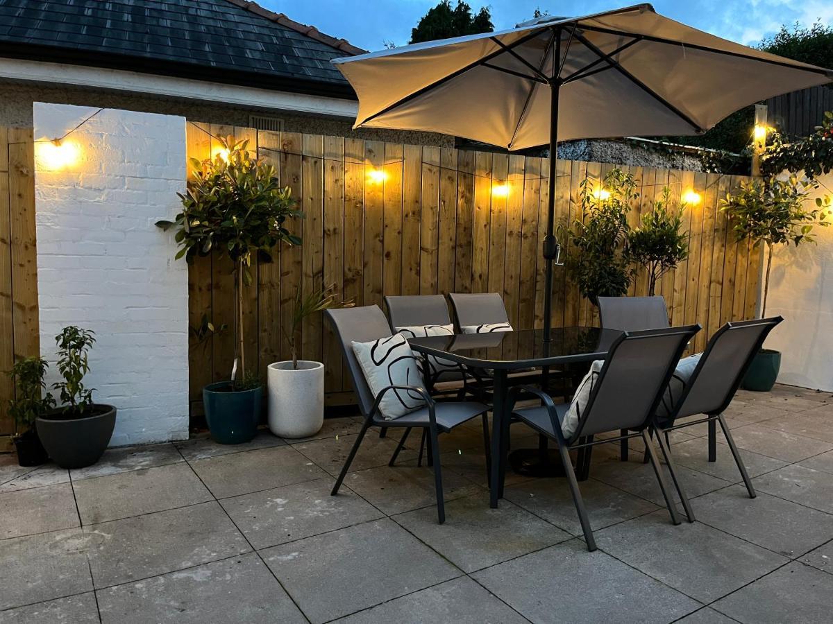 The Hillcrest, Luxury Accommodation In Castleblayney Town المظهر الخارجي الصورة