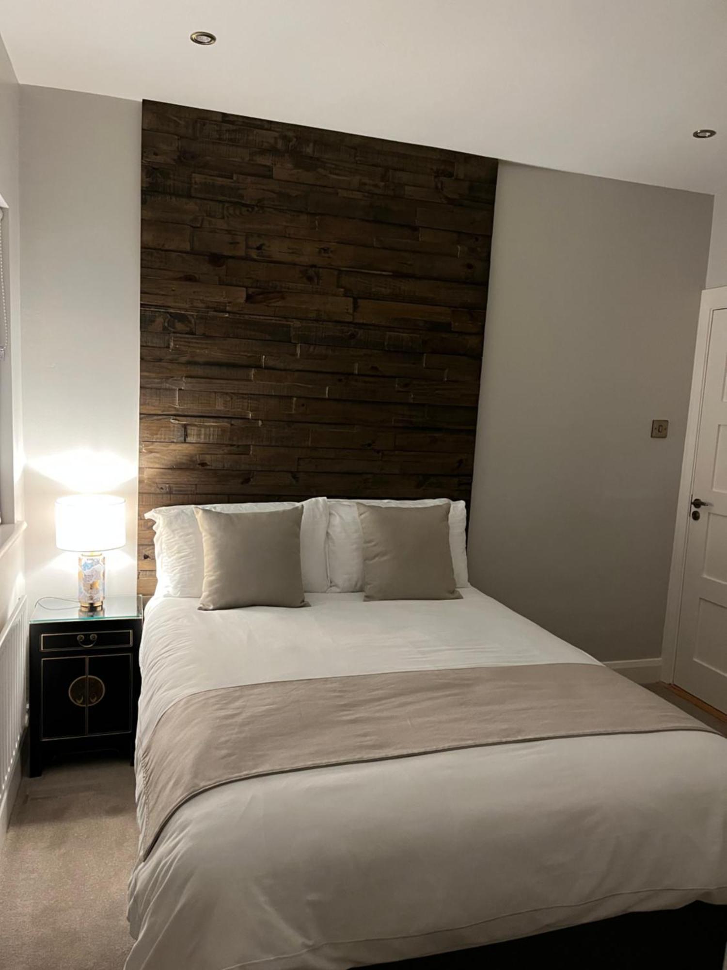 The Hillcrest, Luxury Accommodation In Castleblayney Town المظهر الخارجي الصورة